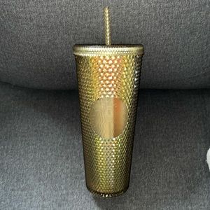 Starbuck’s X Disney tumbler